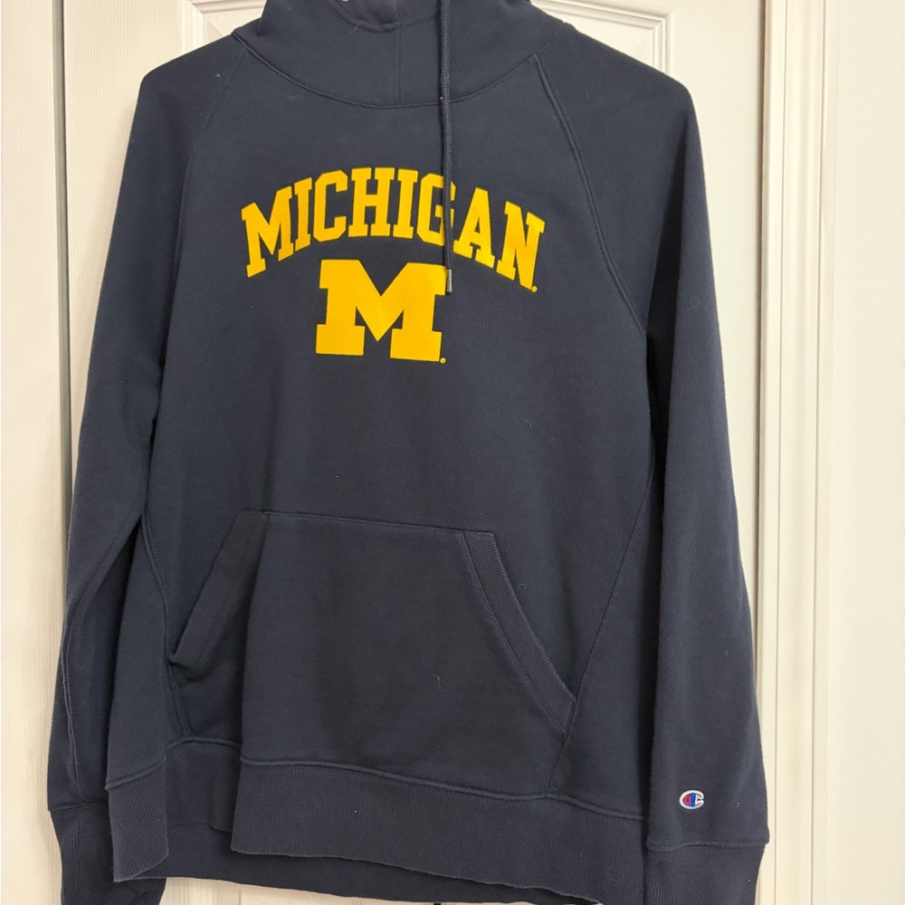 Kids Champion Michigan Sweatshirt | Youth Large